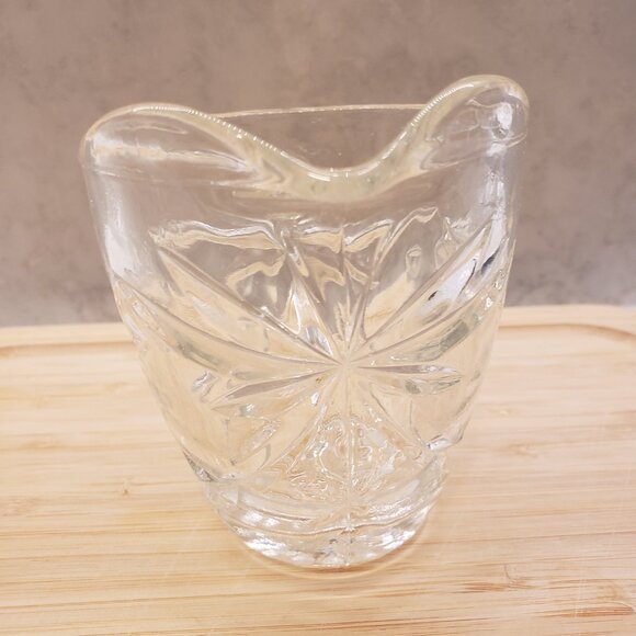 Vintage 1960s Anchor Hocking Prescut Clear Glass Creamer Star Design - Picture 4 of 7